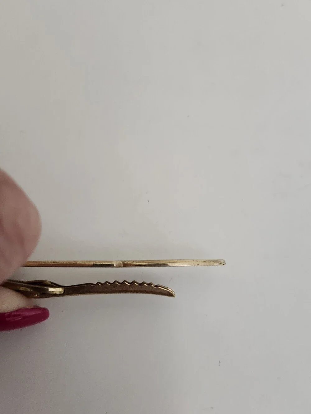 Vintage Hickok Gold Tone Tie Bar Clip Elongated Figure Eight MCM Art Deco